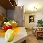 Nino Апартаменты Ровинь